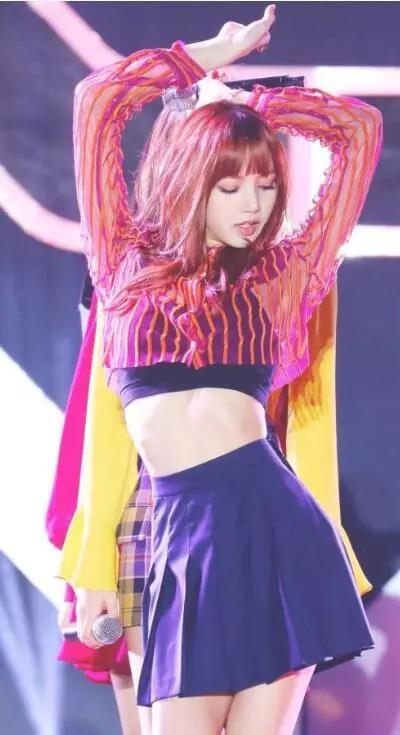 泫雅和杨幂穿衣搭配,杨幂泫雅风