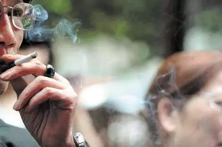 什么样的香烟带紫色,香烟的几种常见类型