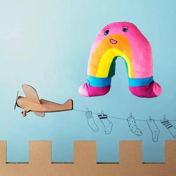 宜家请小朋友们设计了一堆「蠢」玩具，试图骗我生孩子