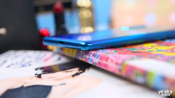 华为nova6拍照对比p30谁更好,nova65g和nova7对比