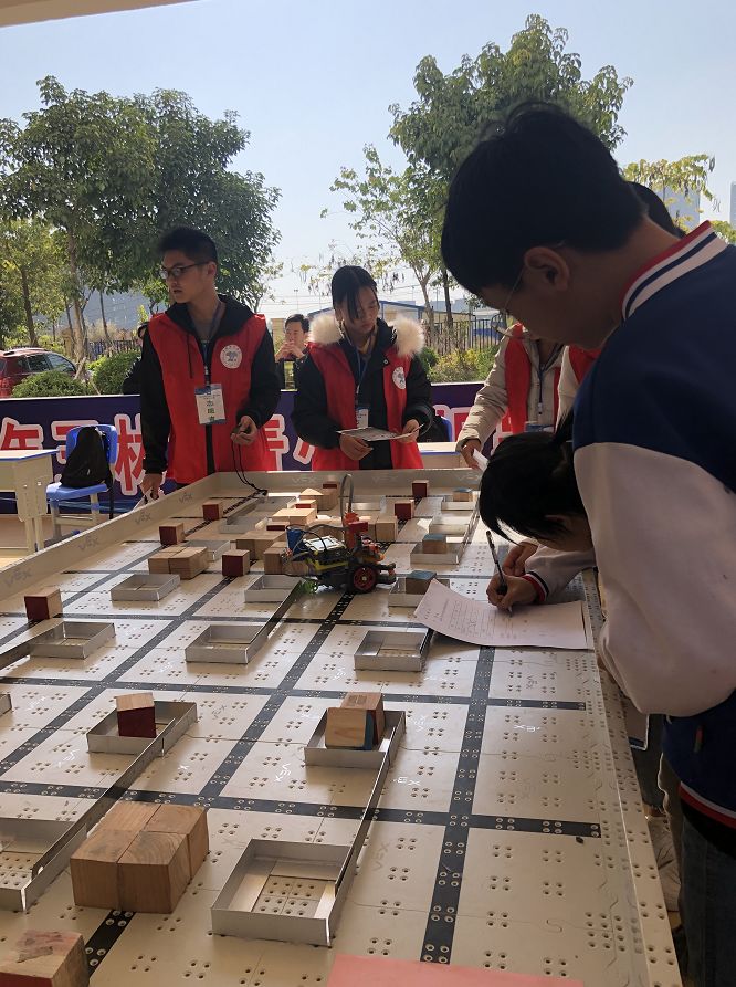 最强大脑南宁初中生选手,玉林免费培训超强大脑是真是假