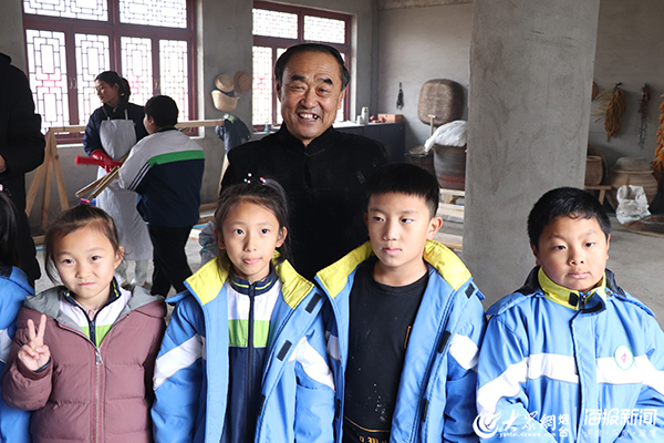 海燕小记者走进中国龙口粉丝博物馆开展公益研学活动