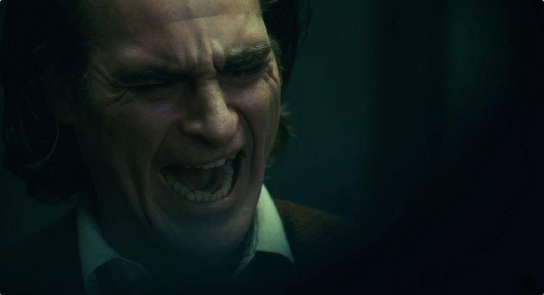 43万人打出8.9高分反转电影,38万人打出8.7的高分电影