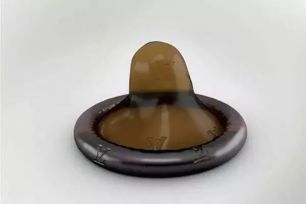 ysl圣罗兰有避孕套吗 (圣罗兰ysl避孕套)