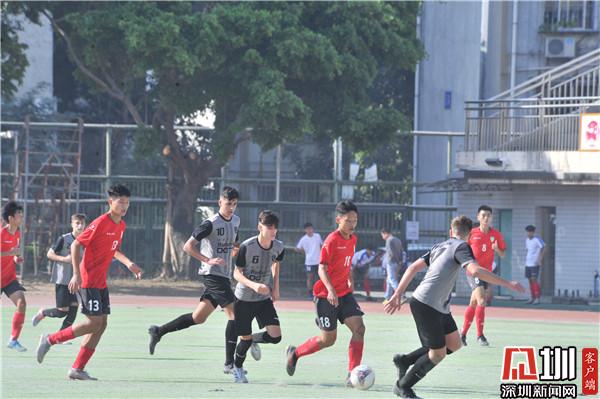 一场激烈的校园足球比赛,翠园学校足球比赛