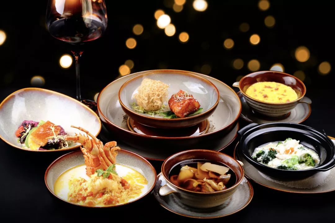 一次吃遍圣诞大餐,正宗的圣诞大餐吃什么