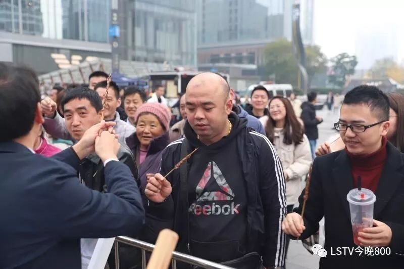川滇明珠|成都春熙路街头羊肉飘香会东“双黑”节嗨翻全场！
