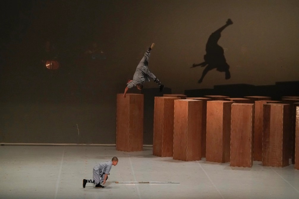 方家骏丨展现舞蹈的所有可能从打碎“不可能”开始