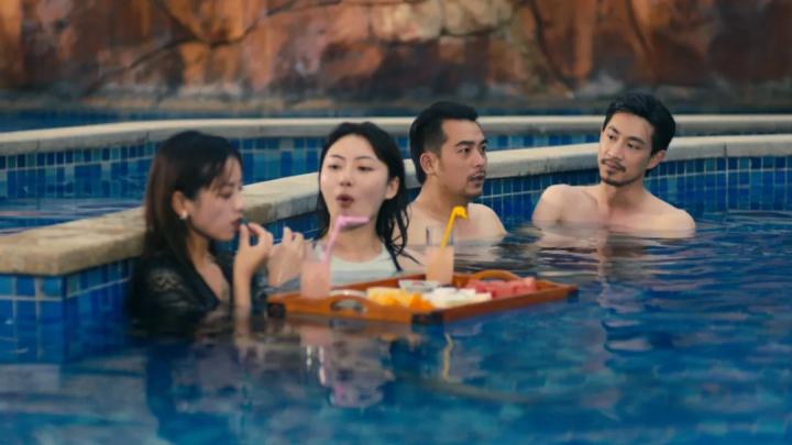 无边泳池温泉度假四川,无边泳池温泉度假游乐设施