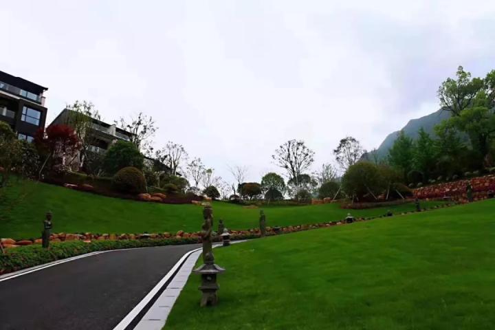 无边泳池温泉度假四川,无边泳池温泉度假游乐设施