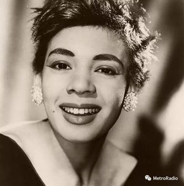 007第二十五部名字,盘点每一部007的主题曲