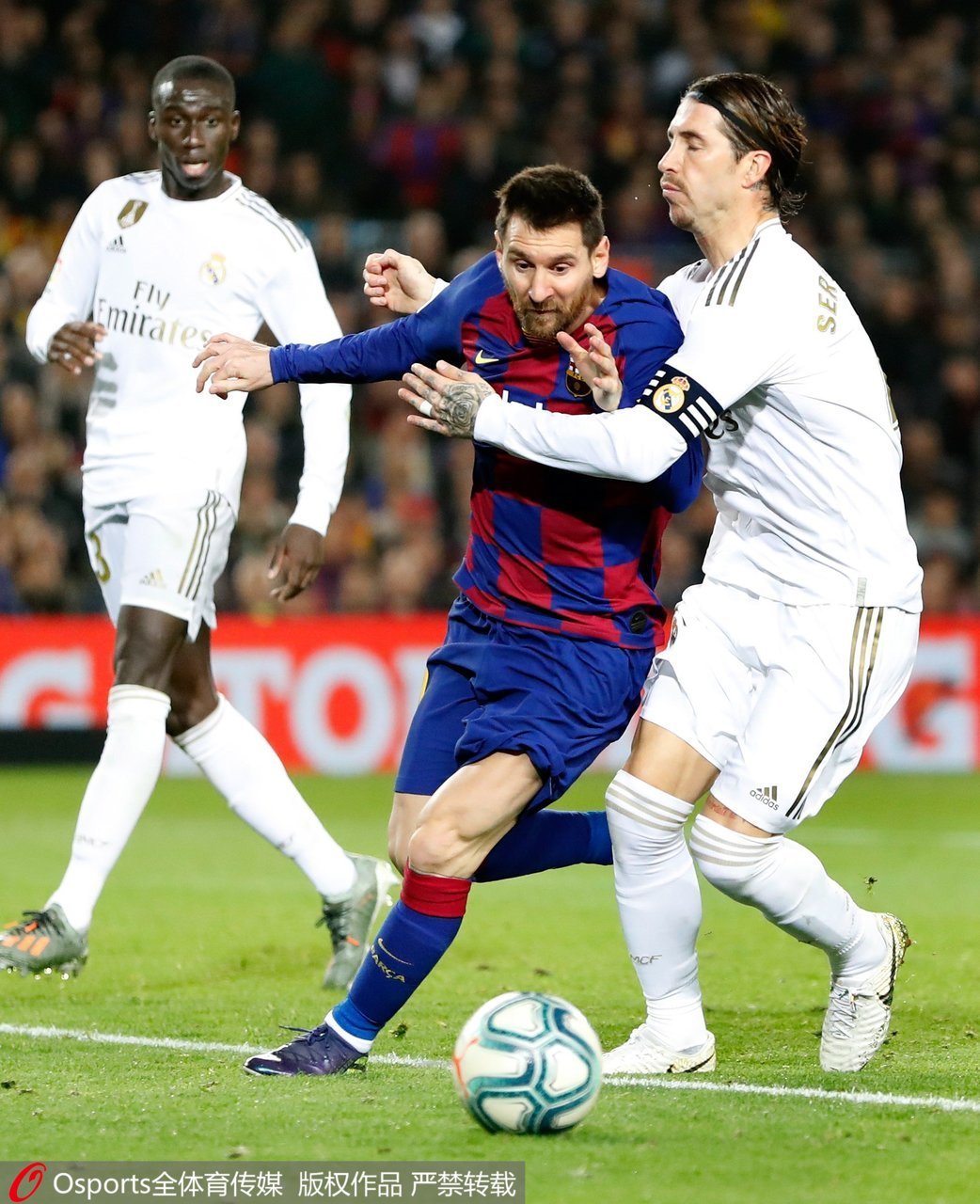 感受一下36岁梅西的顶级过人能力,18岁的梅西过人有多强