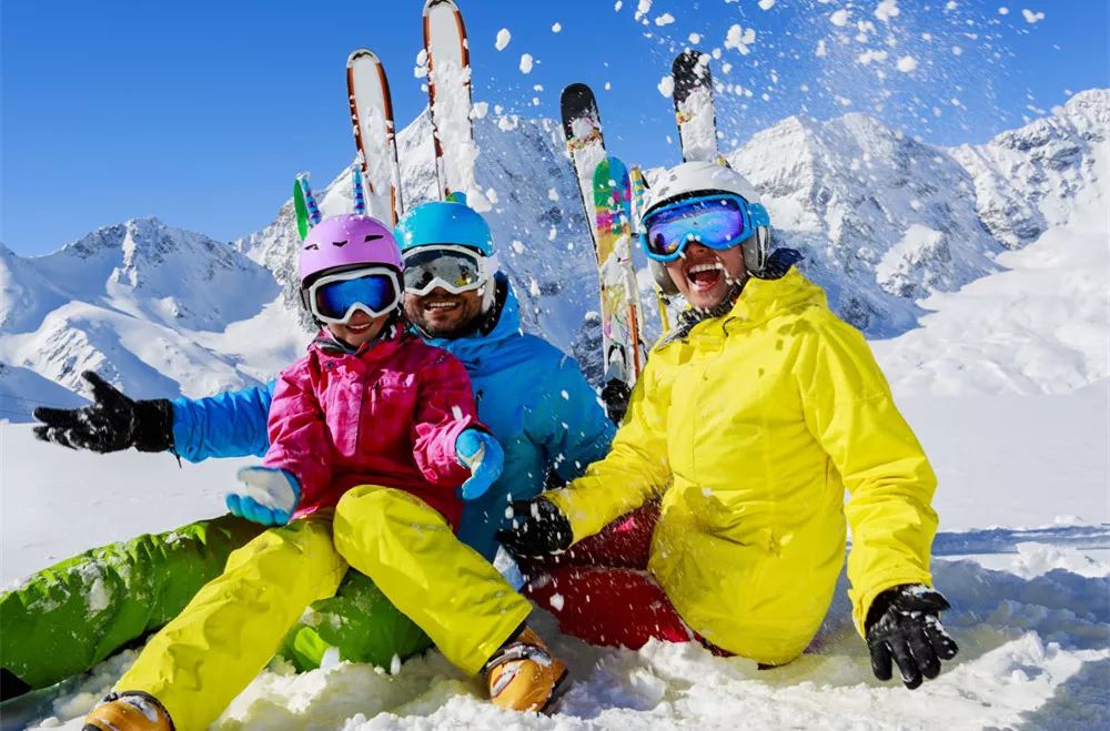 湖北最近的滑雪场,湖北哪的滑雪场有跳台