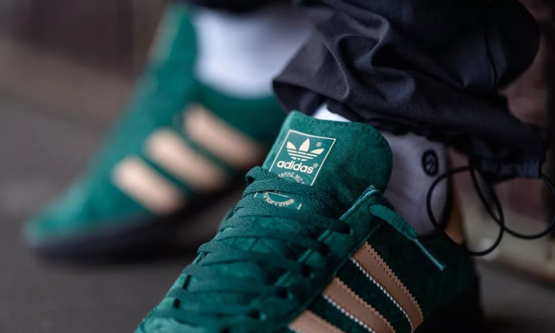 直到现在，充满年代感的adidas依然是我的心头好丨《每周冷门球鞋大赏》