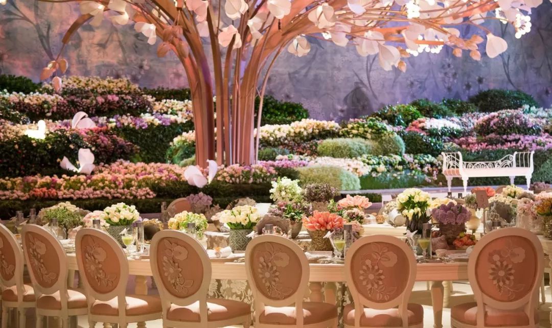 前院办婚礼后院摆酒席,这才是婚礼真正应该有的样子