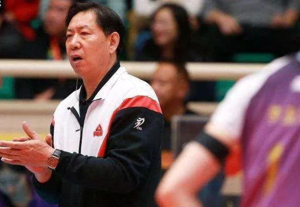 天津女排垫脚事件,天津女排连续作战四个客场