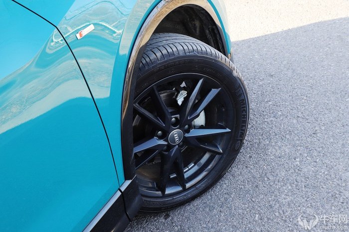 年轻小资suv的新选择奥迪q2l,外观配置升级新款奥迪q2l正式亮相