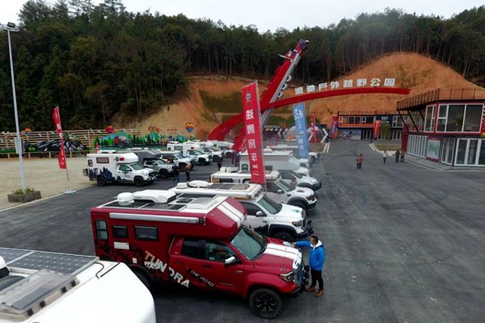 旅美速腾d-max豪情者四驱越野房车,旅美速腾房车俱乐部穿越无人区