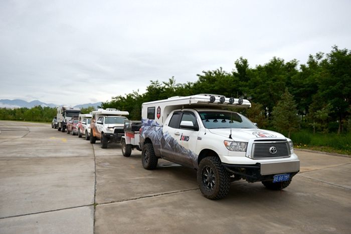 旅美速腾d-max豪情者四驱越野房车,旅美速腾房车俱乐部穿越无人区