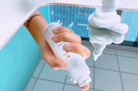 柔嫩抛光|脸上搓出3斤泥！难怪又黄又暗又黑头！10秒给脸蛋“剥壳”，厉害