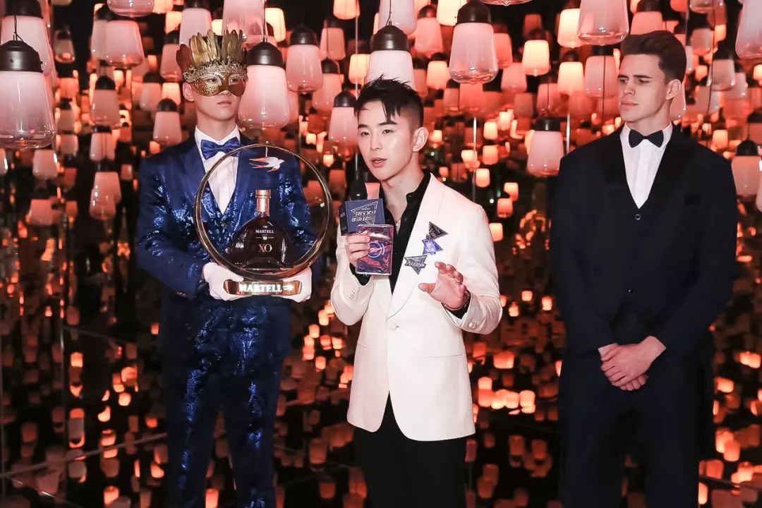 这些名流明星办的派对，也太惊人了吧