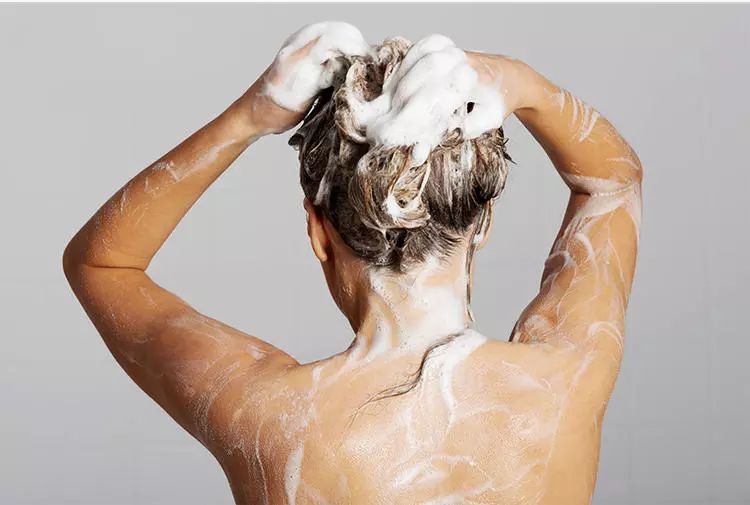 头皮痒头屑多有头螨怎么办,头螨大块头屑怎么治好得快