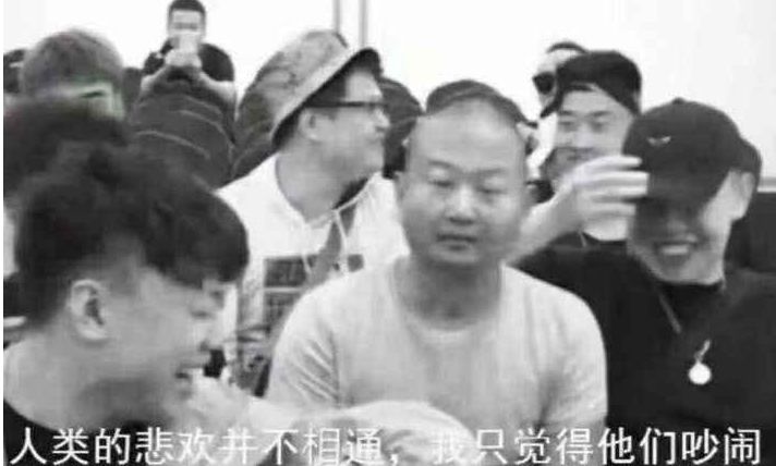 如果我一生只能参加一位网红的婚礼，我希望是GIAO哥的