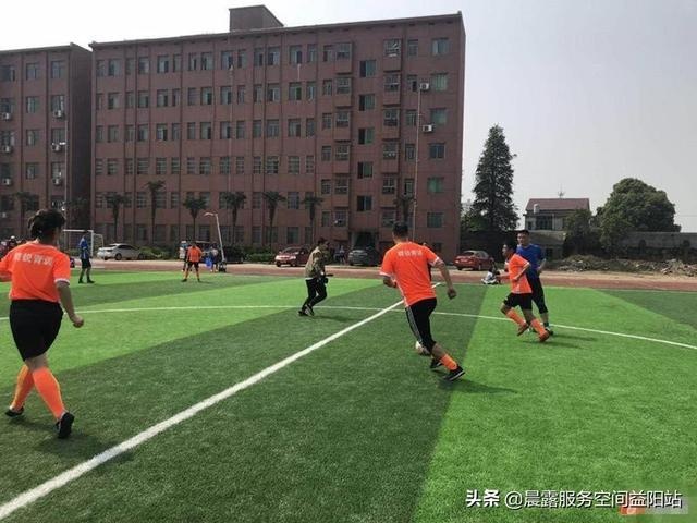 益阳十四中学足球队,益阳市十四中学女子足球队