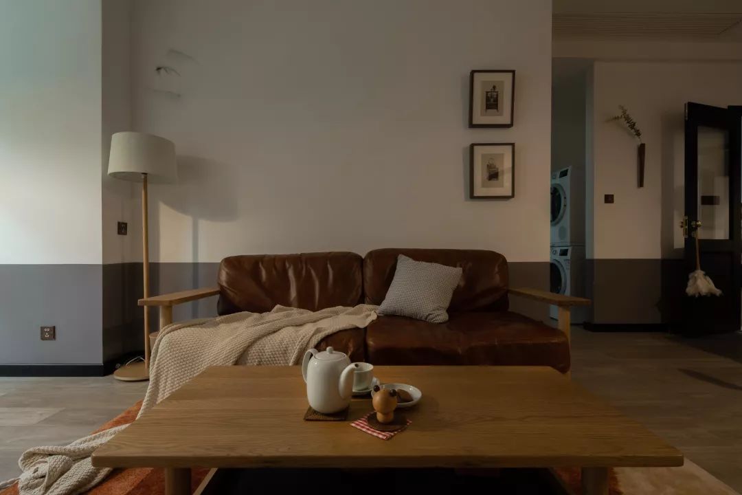 她家院子比房子还大，足足有80m²，在城里也能过得像李子柒