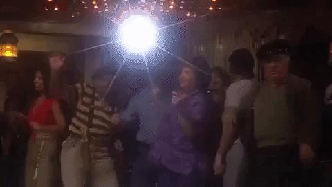 “这一年我卖闲置的钱，比我挣得都多”