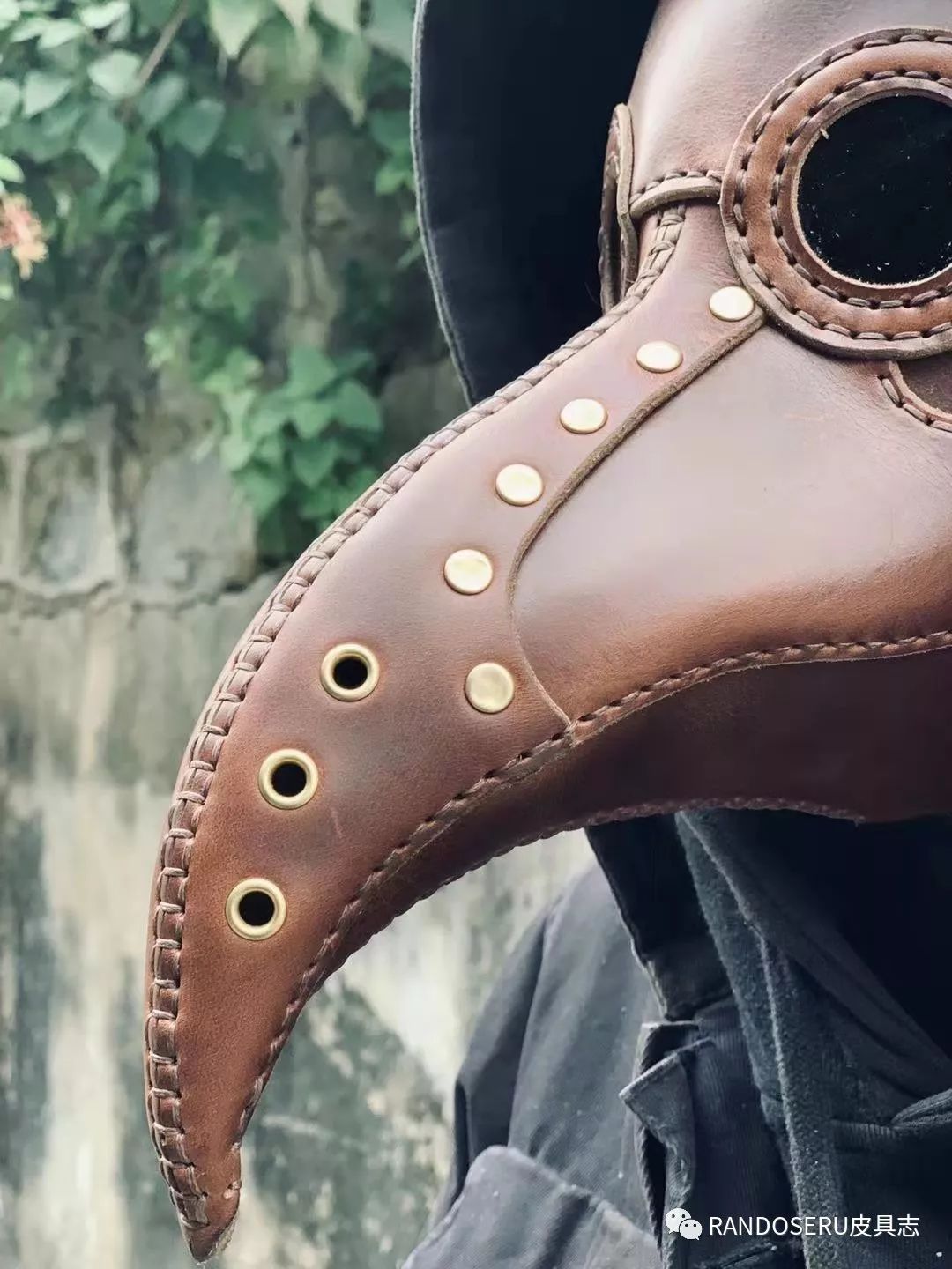 自制头戴式面具,用帽子制作蒙面面具