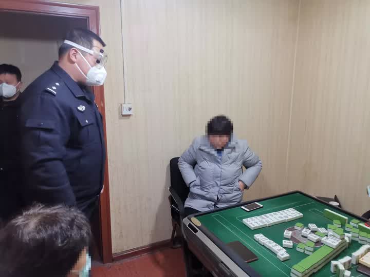 棋牌室涉嫌违法案例,南通棋牌室违法
