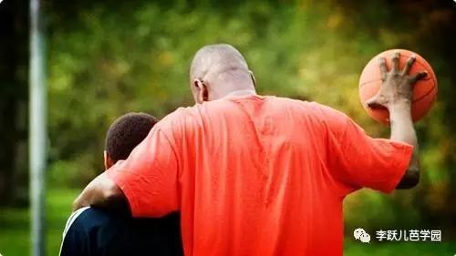 亲子游戏怎么给孩子玩,三个人玩的亲子游戏在家里