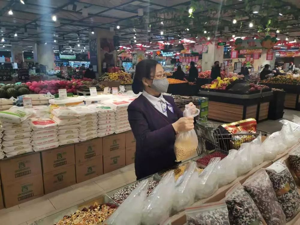 疫情无情人有爱鼎盛家园物业,疫情无情民生有爱送菜到家暖人心