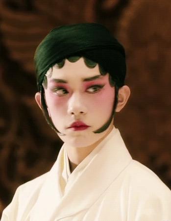 明星如何训练眼睛有神,为什么明星的眼睛这么好看