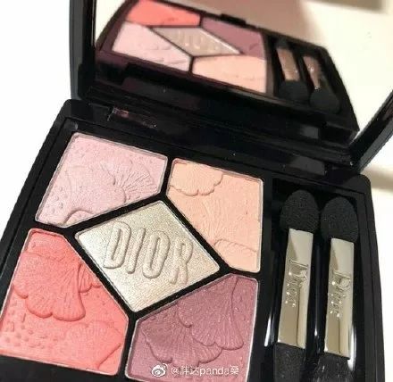 兰蔻2022情人节限定红丝绒小蛮腰,兰蔻黑桃红心丝绒限定