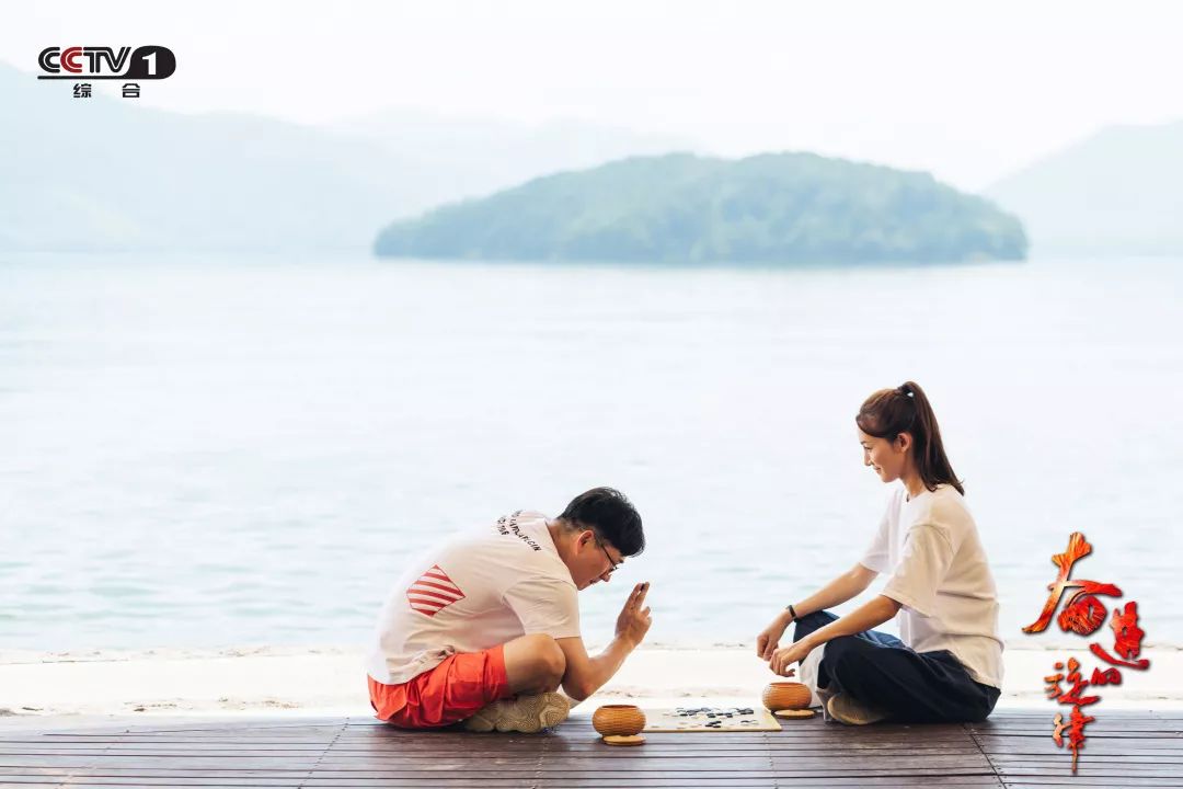 “调频”正能量电视剧《奋进的旋律》正在CCTV-1热播