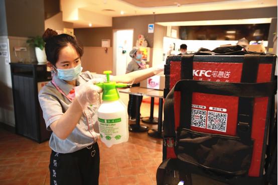 肯德基疫情餐,肯德基给疫情一线工作者送餐