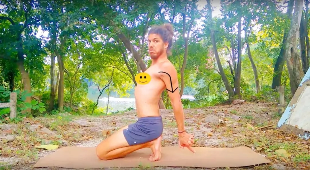 简单一点的瑜伽锻炼动作,一套最简单的瑜伽动作教程