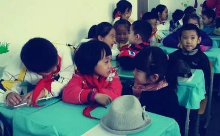 这张照片值钱了！谁都见过！赶紧回家翻