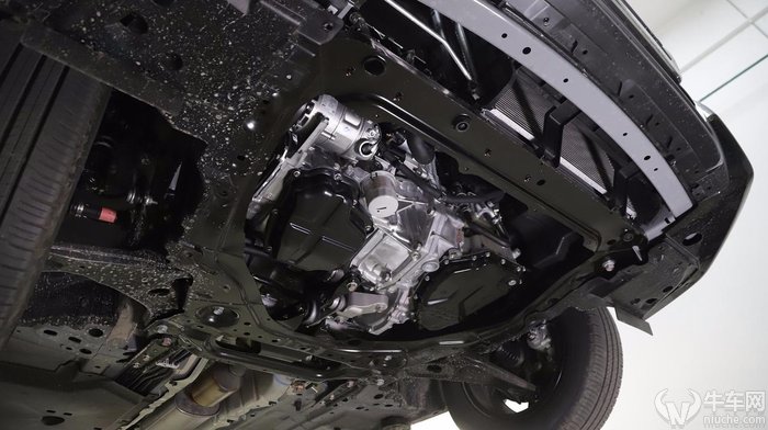 底盘装甲到底该不该买,新车有没有必要做底盘装甲呀