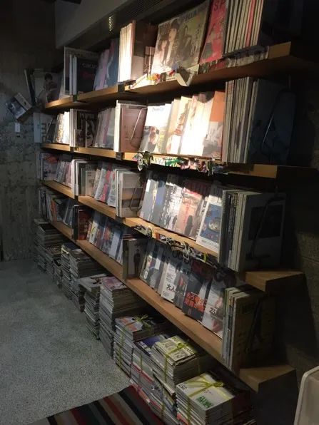 Nicole的选择｜一张¥18000的纸椅子