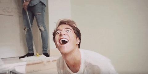 越痛越舔，越舔越痛，舔溃疡是不会有好下场的