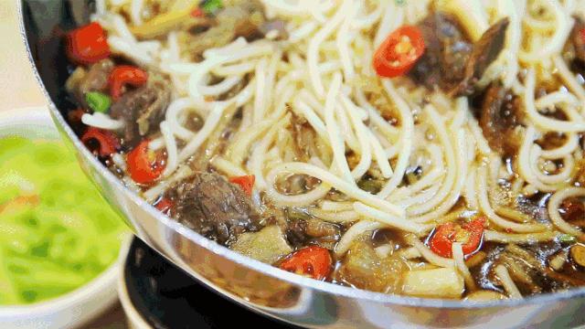 晚上千万不要一个人出去散步,晚上超过几点不要一个人出门