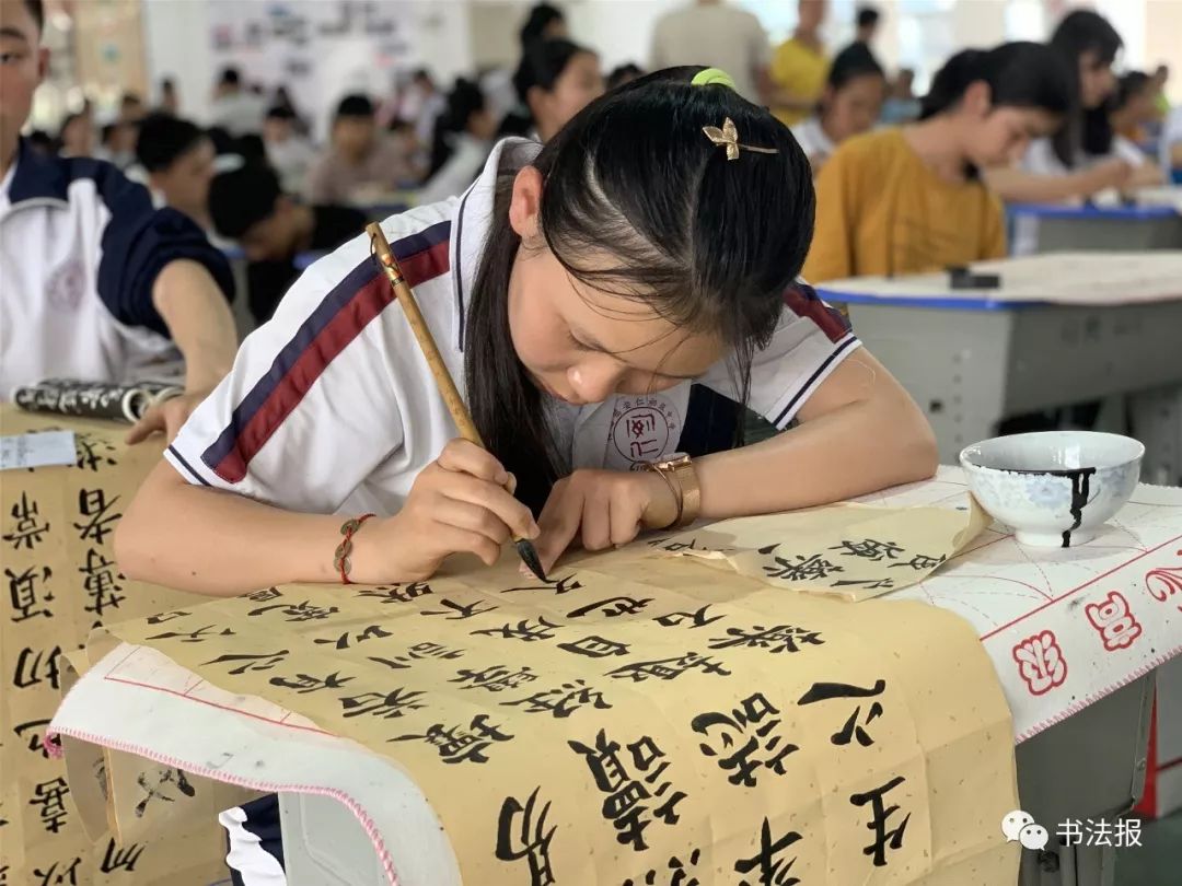 书法培训哪家比较靠谱,好点的书法培训一年多少钱