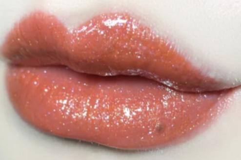 2018年王一博粉红色眼影,快来get王一博同款色号