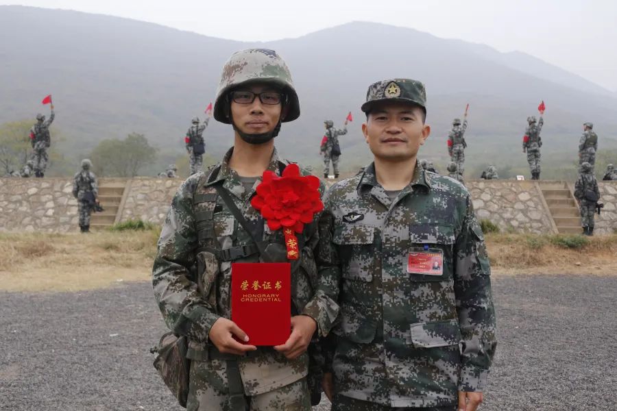 新兵战斗迷彩,新兵连的迷彩记