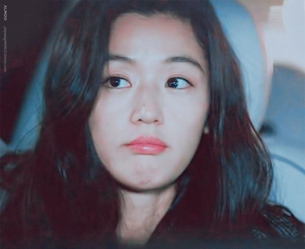 卧蚕和眼袋分不清有黑眼圈,已经分不清是卧蚕还是黑眼圈了