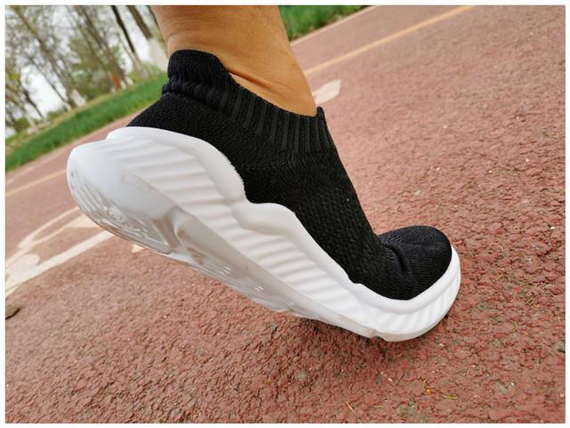 巴黎世家弹力袜子鞋正品,巴黎世家鞋脚感最舒服的