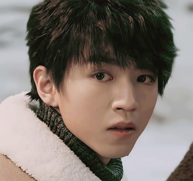 tfboys三周年王俊凯撩人,tfboys10周年王俊凯神图